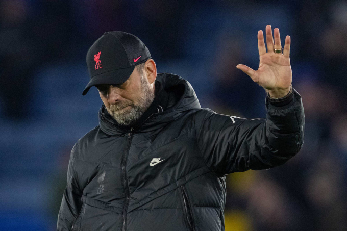 Klopp và học trò thua trận thứ hai từ đầu mùa, bằng số trận thua của Chelsea và Man City. Ảnh: Goal