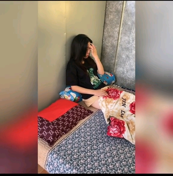  Đến cuối đoạn clip, mâu thuẫn của 2 người vẫn không giải quyết được. (Ảnh: TikTok @drama24h3)