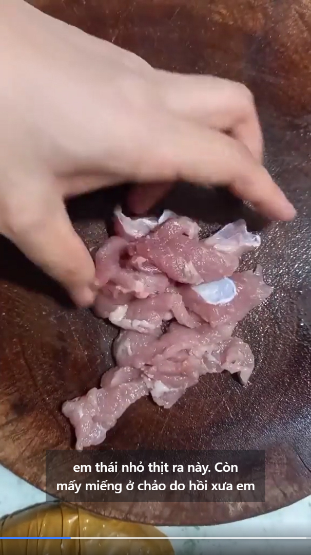  Số thịt sau khi thái.&nbsp;(Ảnh: Chụp màn hình Facebook B.V)