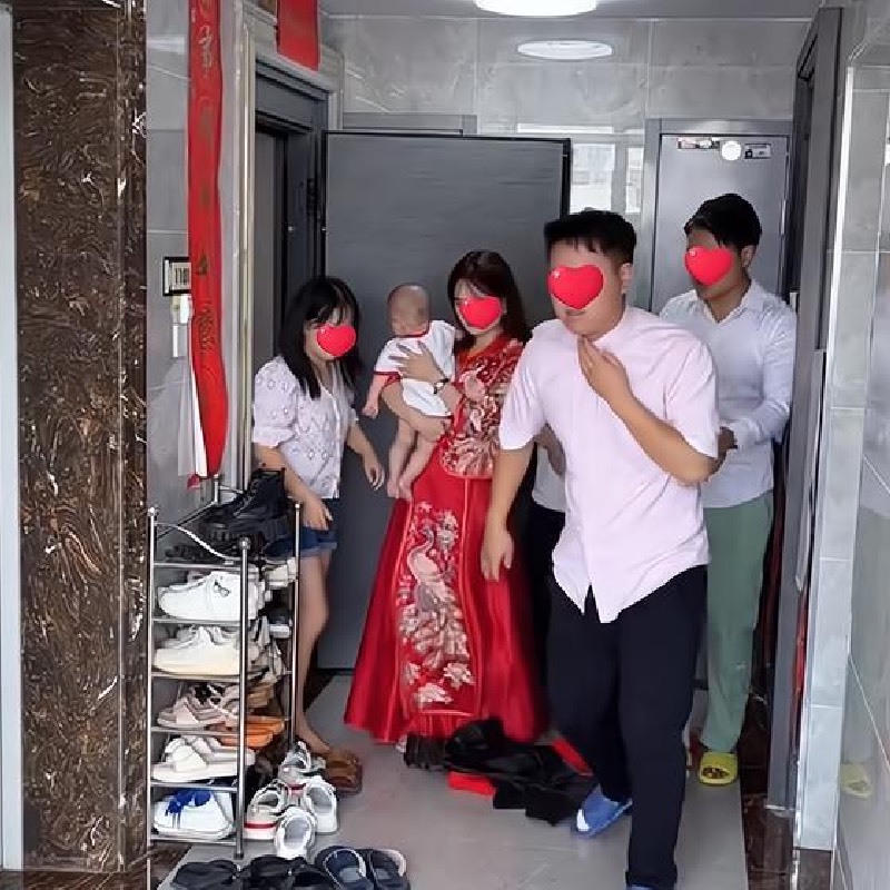  Cô dâu đã hoàn toàn không lường trước việc chồng sắp cưới sẽ phản ứng gay gắt như vậy. (Ảnh: Sohu)