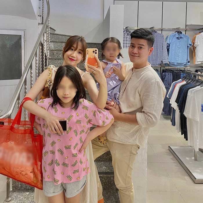  Gia đình hạnh phúc hiện tại của Uyên Nhi. (Ảnh: FB P.N.U.N)