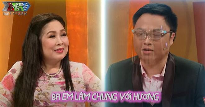 Vừa gặp nữ đồng nghiệp của bố, chàng trai đã mê mệt-1
