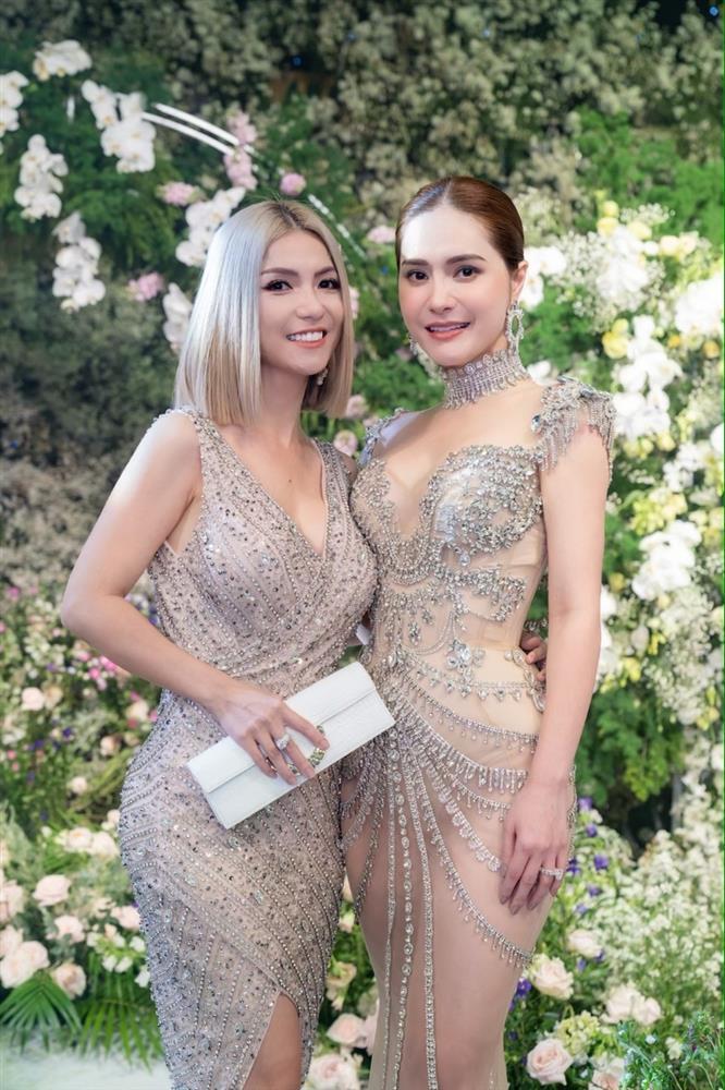 Hé lộ về người mẹ ruột cực XỊN của đại gia Đoàn Di Băng-4