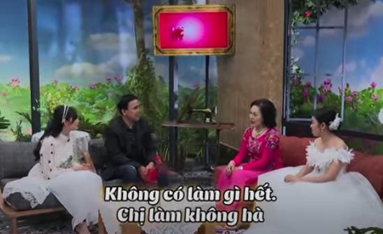Con dâu lười, không biết nấu ăn, mẹ chồng nói một câu nức lòng-1