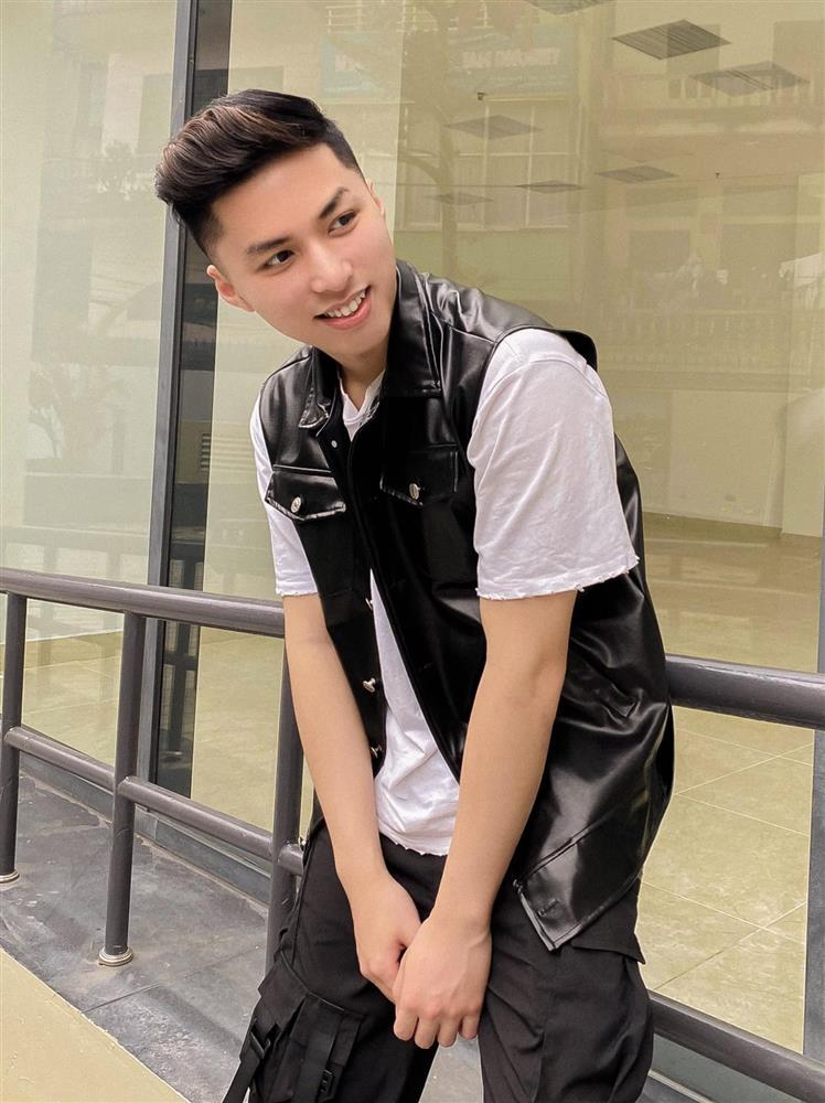 Tiktoker&nbsp;Hoàng Hôn đang nổi rần rần cõi mạng là ai?-5