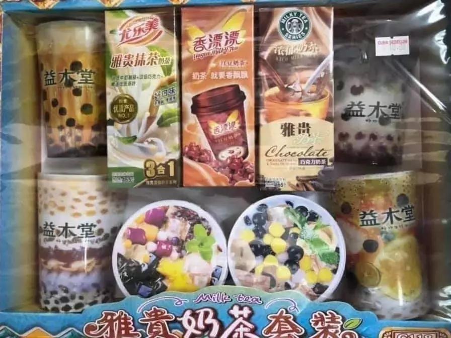Đi chợ tháng cô hồn: Đồ nhậu, trà sữa, hàng hiệu chả thiếu thứ gì-10