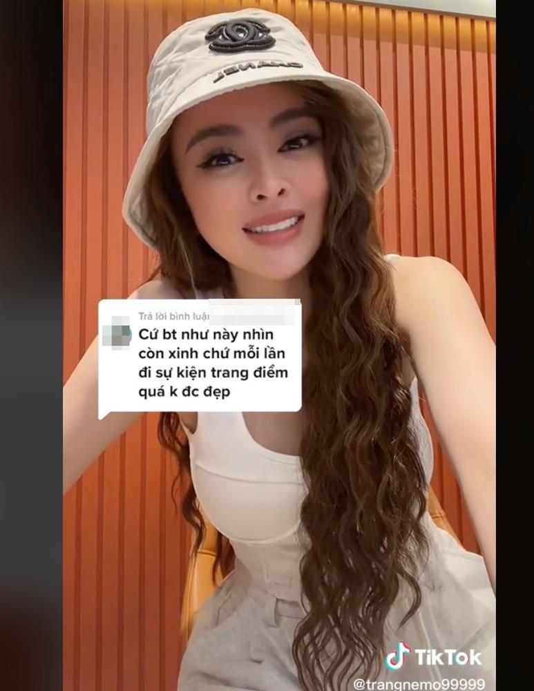 Trang Nemo bị chụp lén khi đi sự kiện, nhan sắc khác hẳn hình tự đăng-3