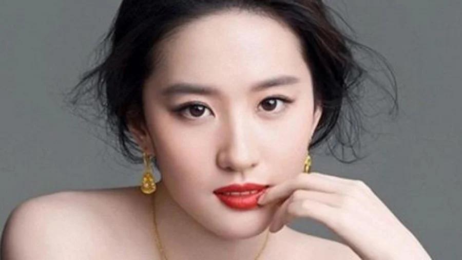 Phụ nữ có nét tướng này mệnh phú quý, phúc khí bao bọc cả đời-1