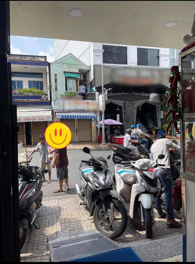 Bị bom 13 suất bún bò, chủ quán làm một việc được tấm tắc khen-3