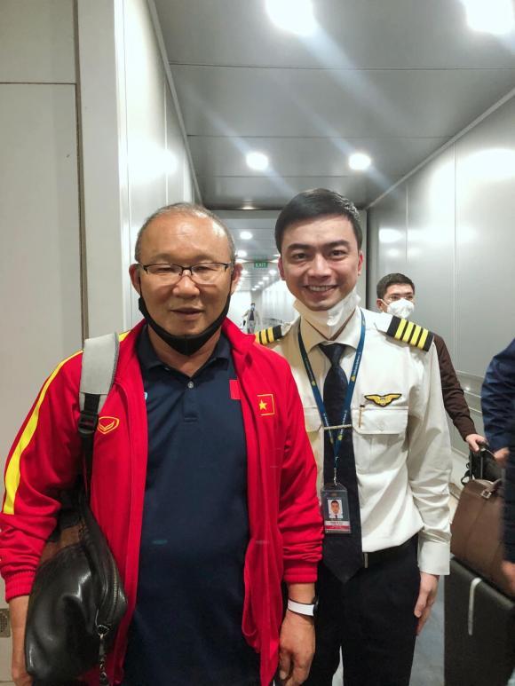 Ngỡ ngàng diện mạo chàng cơ trưởng sau 4 năm hủy hôn Âu Hà My-1