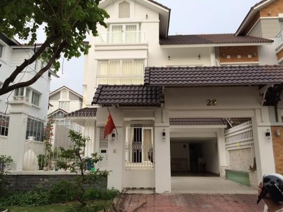 Hình ảnh căn biệt thự của Thủy Tiên - Công Vinh