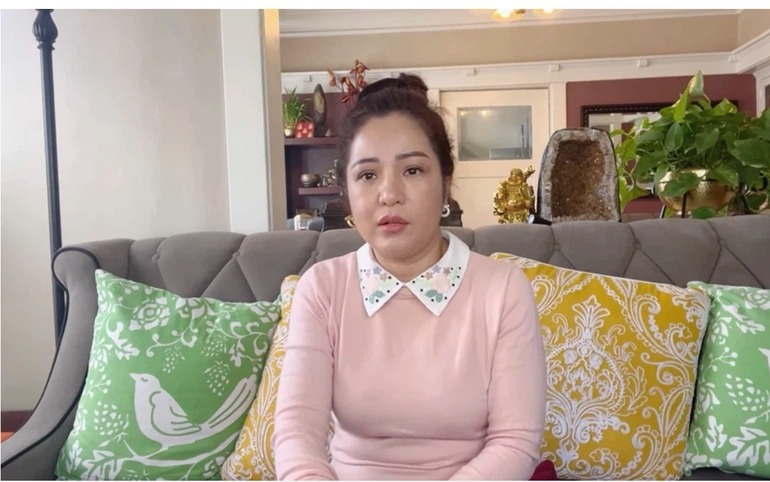 Thúy Nga livestream nói rõ vụ việc liên quan clip 