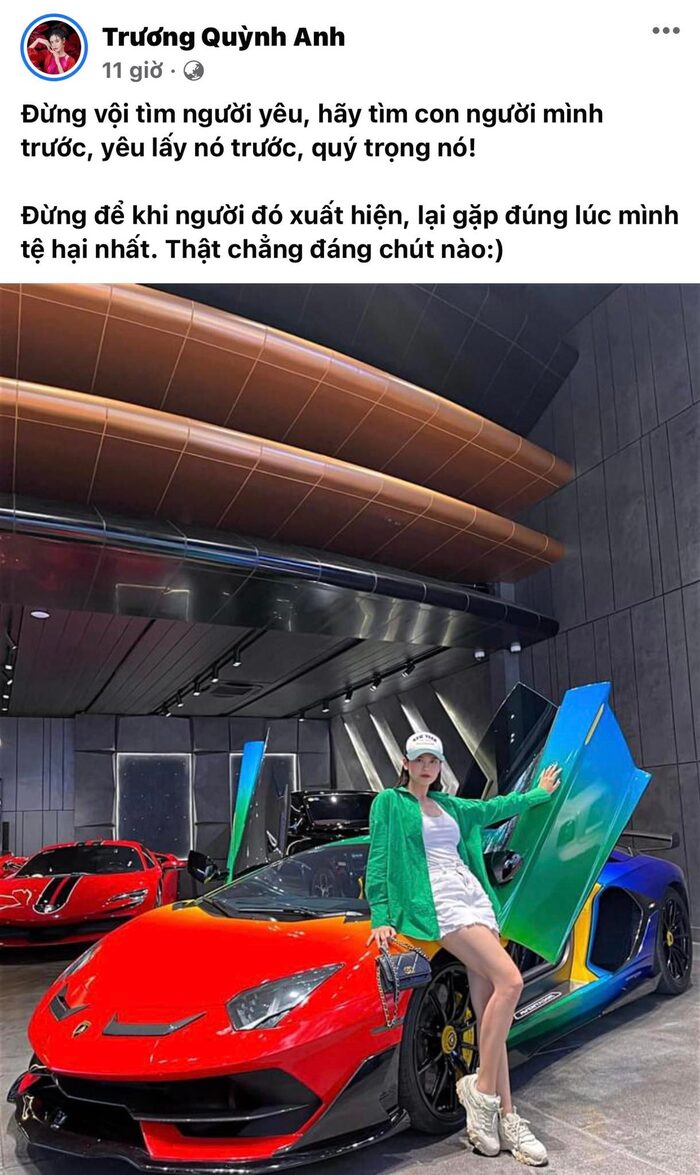 Giữa tin đồn hẹn hò, 'Nhất cử nhất động' của nữ ca sĩ được dân tình 'săm soi' kĩ càng.