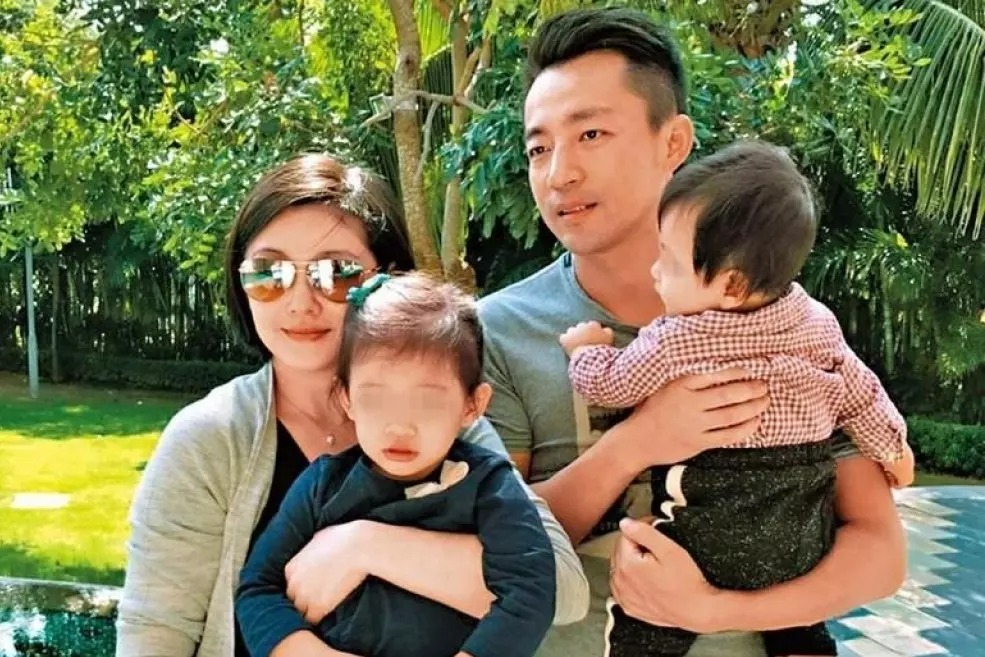 Theo người đại diện, Uông Tiểu Phi tự nguyện đưa cho Từ Hy Viên 1 triệu Đài tệ/tháng để chăm lo cho gia đình