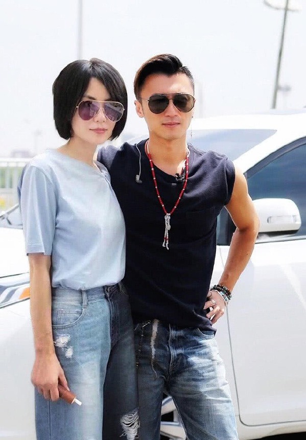 Tạ Đình Phong, Trương Bá Chi , vương phi