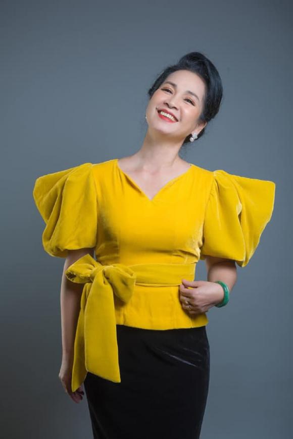 nsnd lan hương, thương ngày nắng về, bà hiền, tin giải trí