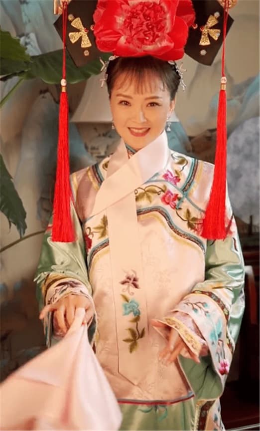 vương diễm, tình nhi, hoàn châu cách cách