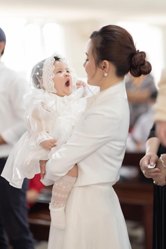 ca sĩ Vy Oanh,nữ ca sĩ Vy Oanh,sao Việt