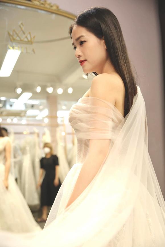 Huyền My, bạn gái cũ Huyền My, giới trẻ 