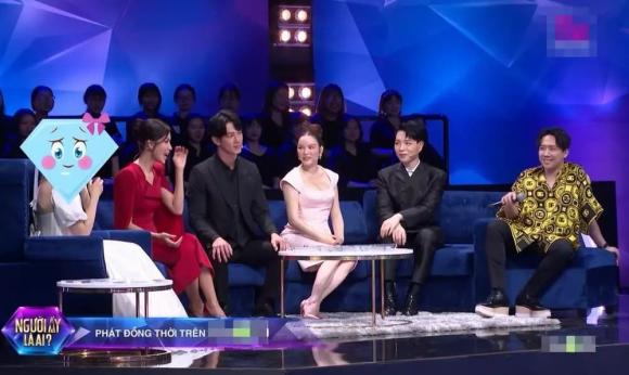 minh-tu-thay-the-huong-giang-tai-nguoi-ay-la-ai-dung-nhu-loi-don-dan-tinh-buc-xuc-22khong-co-huong-giang-la-nhat-khoi-xem22-2-ngoisaovn-w1000-h598 6 hoa hậu Hương Giang, siêu mẫu Minh Tú, sao Việt