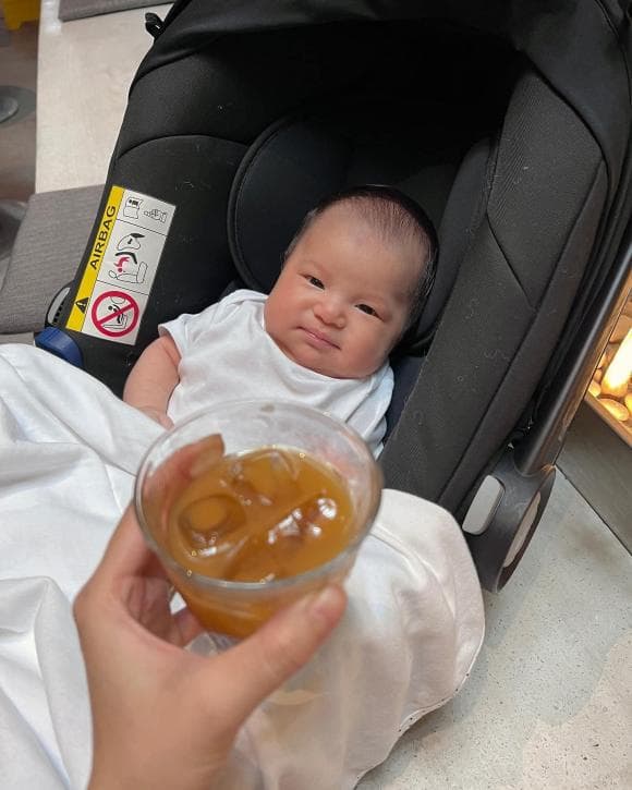 salim, con gái salim, salim sinh con, sao việt 