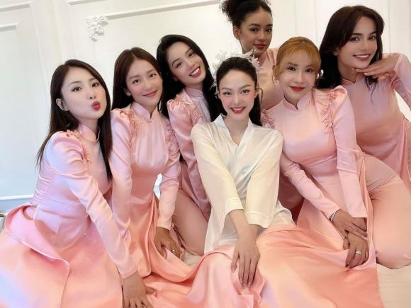ca sĩ Minh Hằng, sao Việt