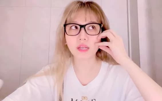 ca si hari won,nữ ca sĩ hari won,danh hài Trấn Thành,MC Trấn Thành, sao Việt