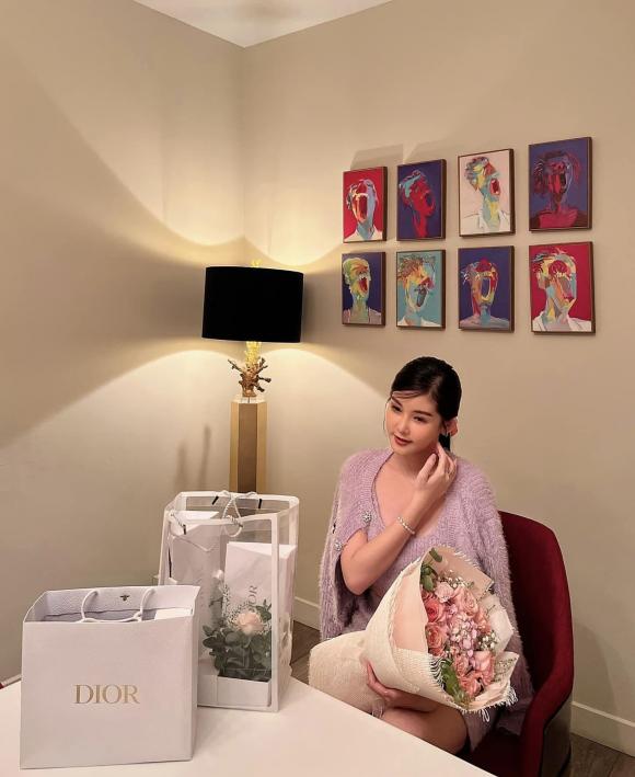 Lê Âu Ngân Anh 0 Lê Âu Ngân Anh, Phan Tô Ny, Hoa hậu Lê Âu Ngân Anh
