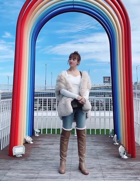 danh hài Trấn Thành,ca si hari won,nữ ca sĩ hari won,sao Việt