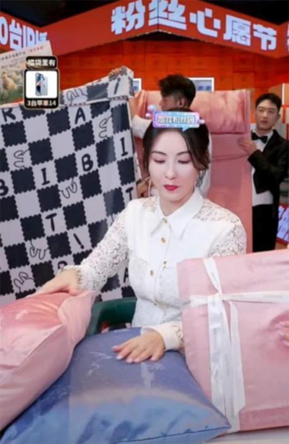 Trương Bá Chi, Trương Bá Chi bán hàng giả, sao Hoa ngữ