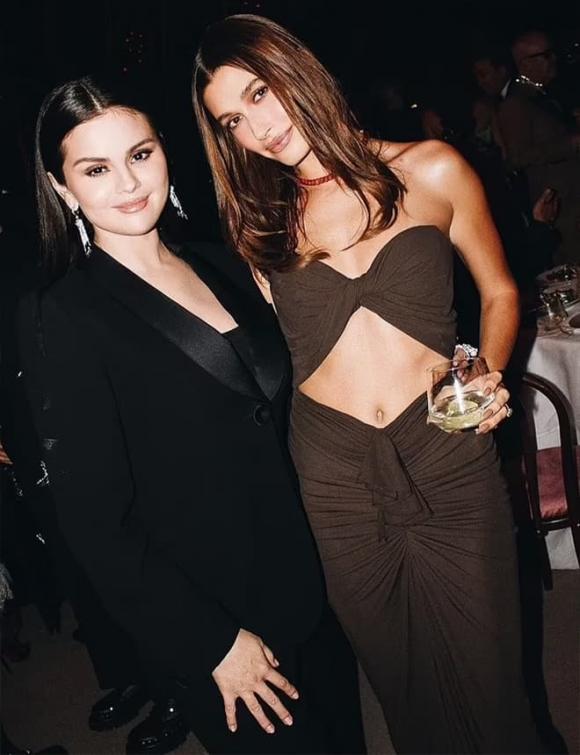Selena Gomez, Hailey Bieber, Justin Bieber, sao Hollywood