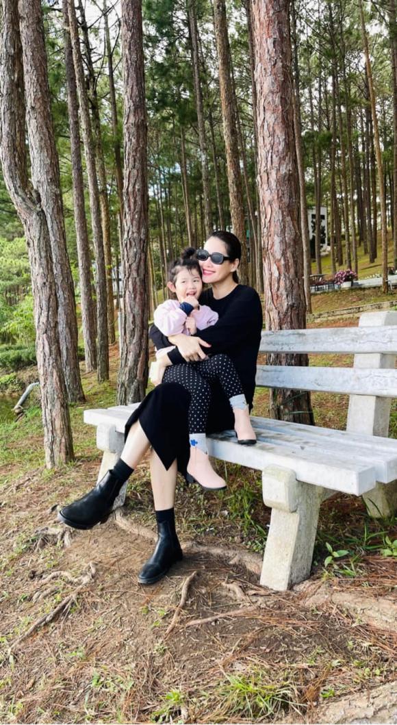 thân thúy hà, sao việt