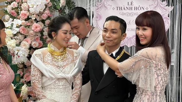 kiện tướng dancesport Khánh Thi,vu cong phan hien,sao Việt