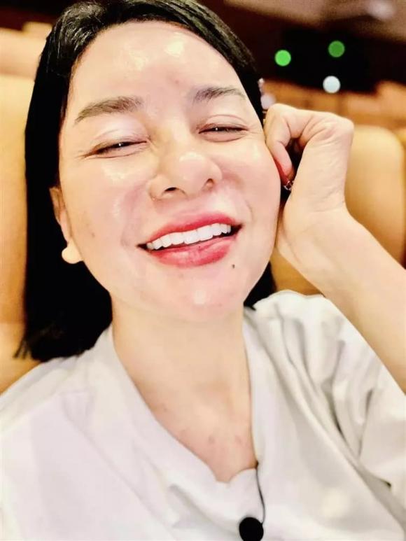 nghệ sĩ Cát Phượng, Cát Phượng, sao Việt