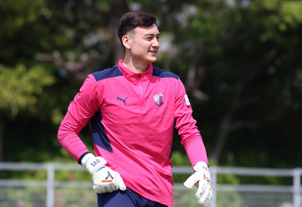 Người đại diện hé lộ chuyện Văn Lâm được đội bóng ở Bồ Đào Nha săn đón - Ảnh 1.