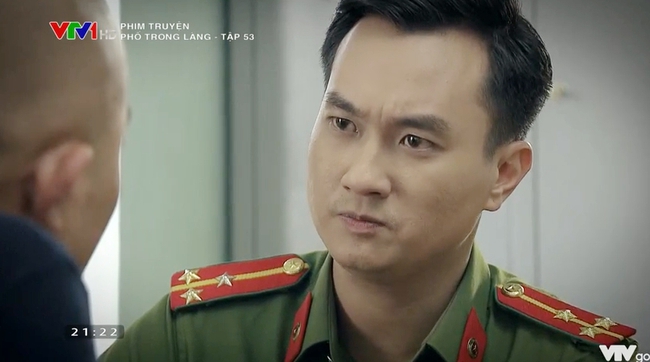 Phố trong làng: Mến đòi làm "chuyện ấy" với vợ giữa ban ngày, hé lộ công việc mới của "người trong ngành" - Ảnh 2.