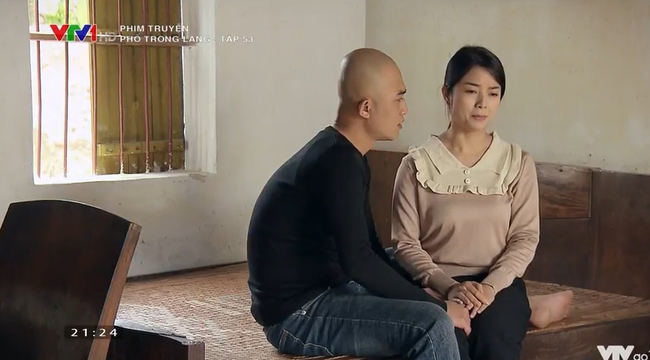 Phố trong làng: Mến đòi làm "chuyện ấy" với vợ giữa ban ngày, hé lộ công việc mới của "người trong ngành" - Ảnh 4.