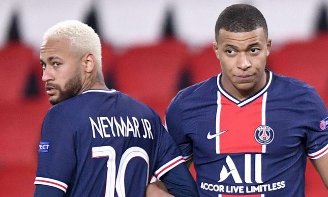 Neymar và Mbappe tranh nhau đá 11m, BHL phải tổ chức hòa giải ảnh 1