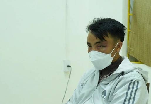 Bat doi tuong dot nha nguoi yeu vi mau thuan tinh ai