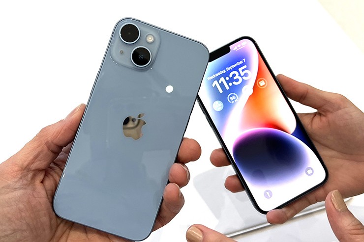 dong iphone 15 gia re co dang mua du duoc cach mang hoa1