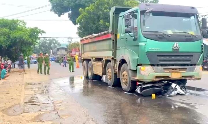 Tin tức tai nạn giao thông mới nhất ngày 28/10: Va chạm với xe tải, 1 người chết