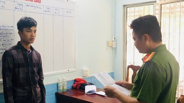 Tin pháp luật nổi bật 24h qua: Khởi tố Nguyễn Văn Hậu