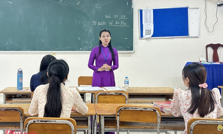 Tin tức giáo dục 24h: Đề xuất thêm 4 nhóm giáo viên được tuyển thẳng, hưởng ưu đãi đặc biệt