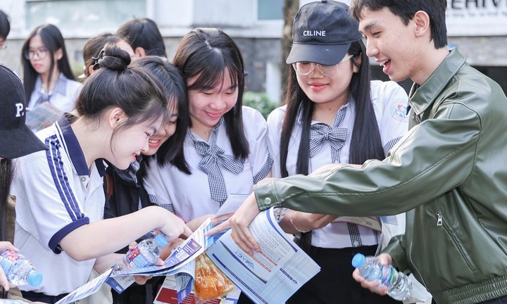 Tin tức giáo dục 24h: Trường Đại học Công nghệ Kỹ thuật TP.HCM tiếp tục tuyển khối C00