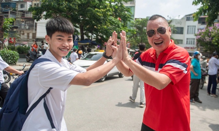 Tin tức giáo dục 24h: Hà Nội “chốt” bỏ 12 khu vực tuyển sinh vào lớp 10