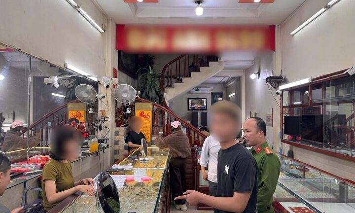 Vụ cướp giật vàng tại cửa hàng ở Hưng Yên: Nghi phạm vừa bị bắt là ai?