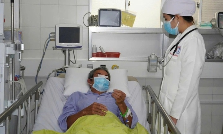 Khẩn trương làm rõ vụ nghi ngộ độc cá nóc khiến 3 người nhập viện