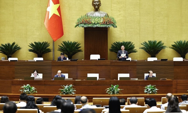 Ngày 23/4, Quốc hội thảo luận về các dự án luật và chương trình giám sát năm 2027