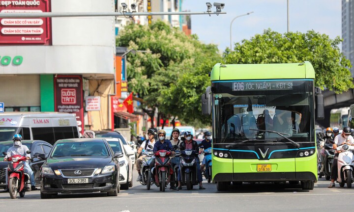 Hà Nội: Tăng cường tuần tra đường bộ, đường thủy bảo đảm giao thông an toàn dịp lễ 30/4 - 1/5