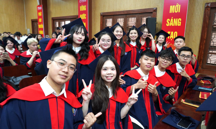 Biến động điểm chuẩn Đại học Khoa học Tự nhiên 3 năm qua